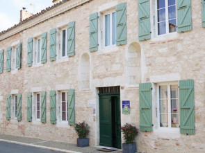 Maison de village en Vente à Cologne / 20 pièces 729m2